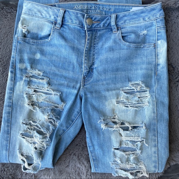 American Eagle High Rise Distressed Jegging Sz 10 - Picture 3 of 7